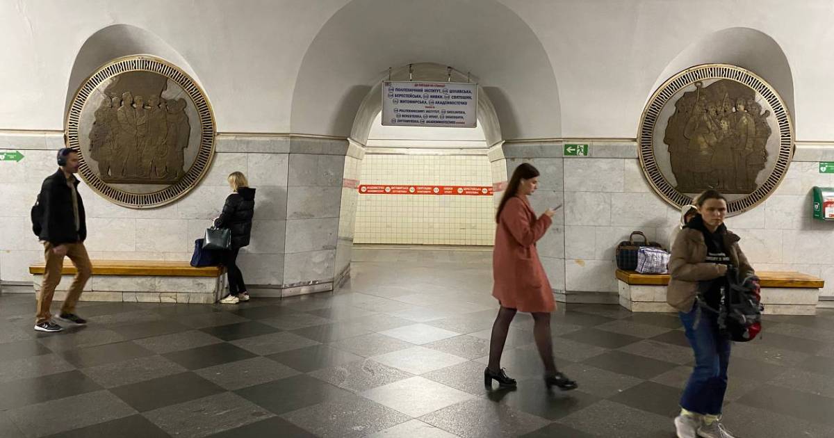 At the Kyiv metro station “Vokzalna”, communist symbols were covered with wooden shields.  PHOTO