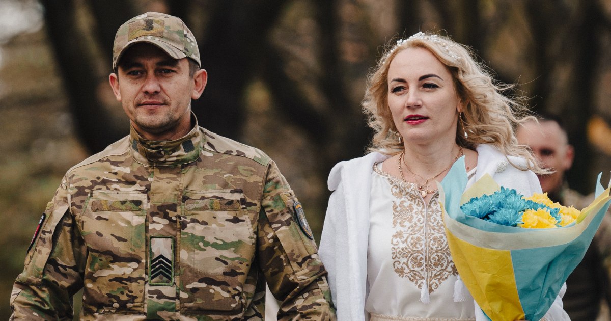The National Police spoke about the wedding at the front and the love story of a fighter of the “Lyut” brigade.  PHOTO