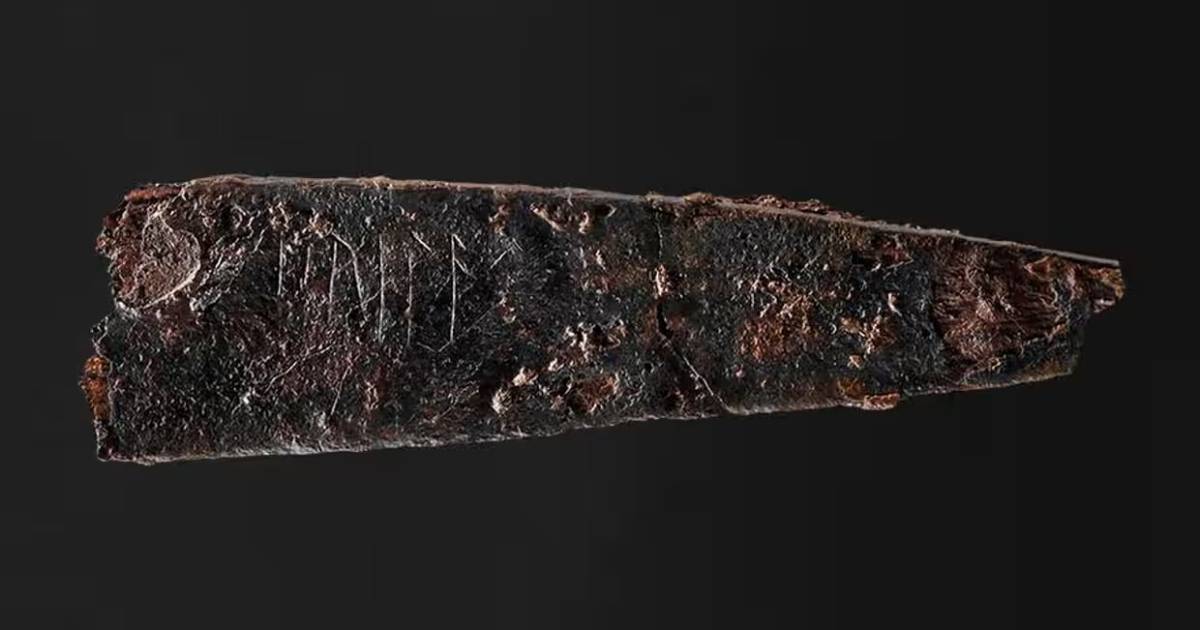 Archaeologists discovered an engraving on a 2,000-year-old knife: this is the oldest runic inscription in Denmark – photo