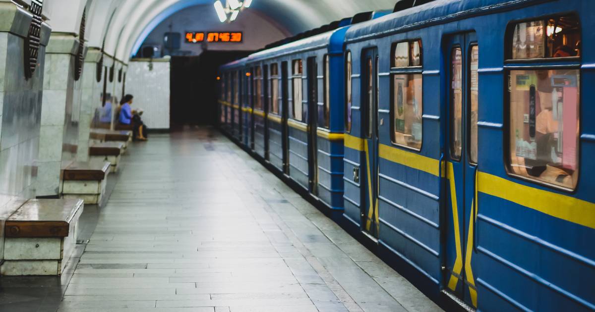 In Kyiv, on August 18, first aid training will be held at metro stations