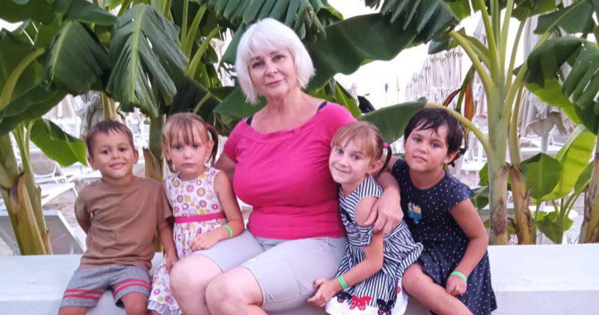“I can’t imagine my life without them”: the story of a businesswoman from Luhansk region, who became a foster mother to 10 children