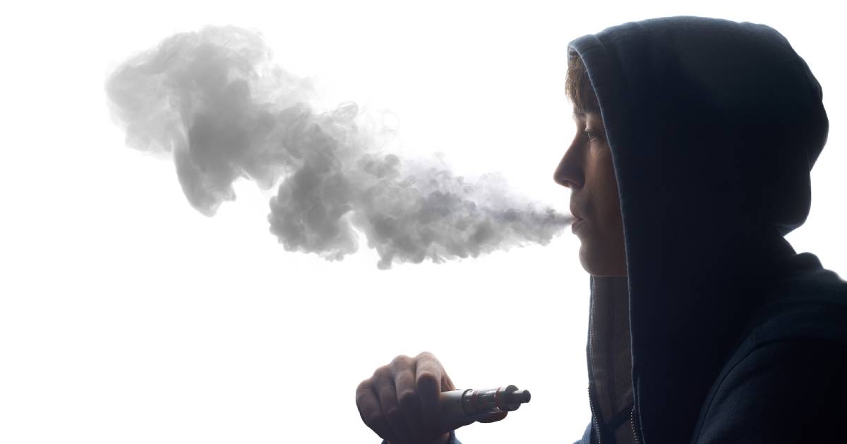 In London, dealers sell vapes with drugs to schoolchildren, they lose consciousness – the police