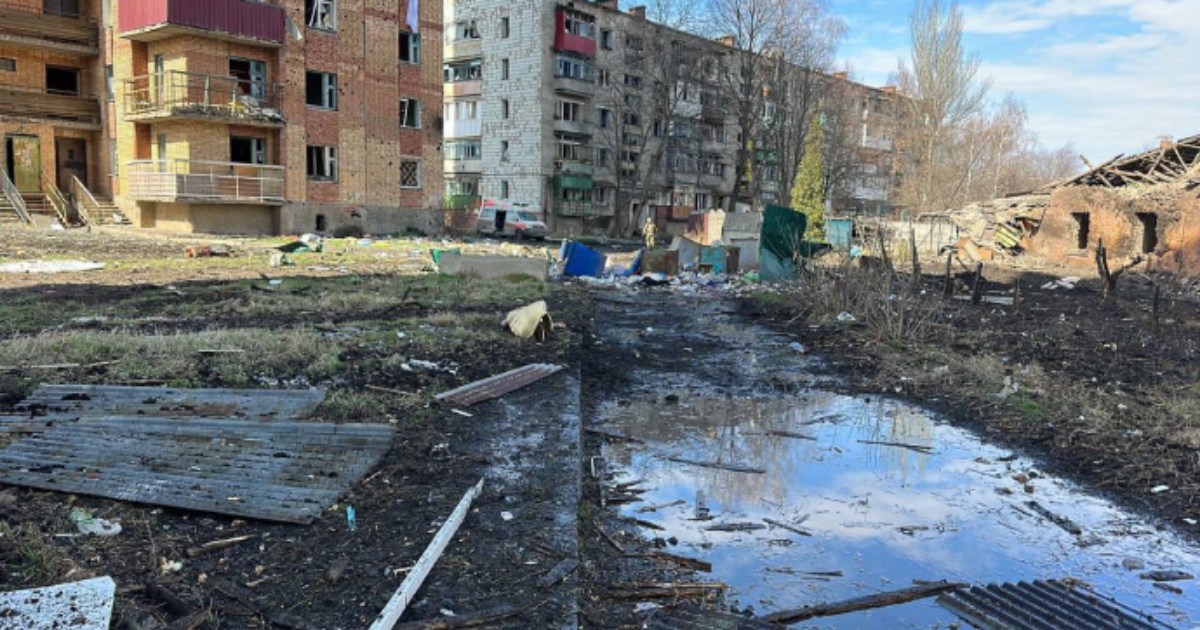 Forced evacuation of children was announced in 7 settlements in Donetsk region