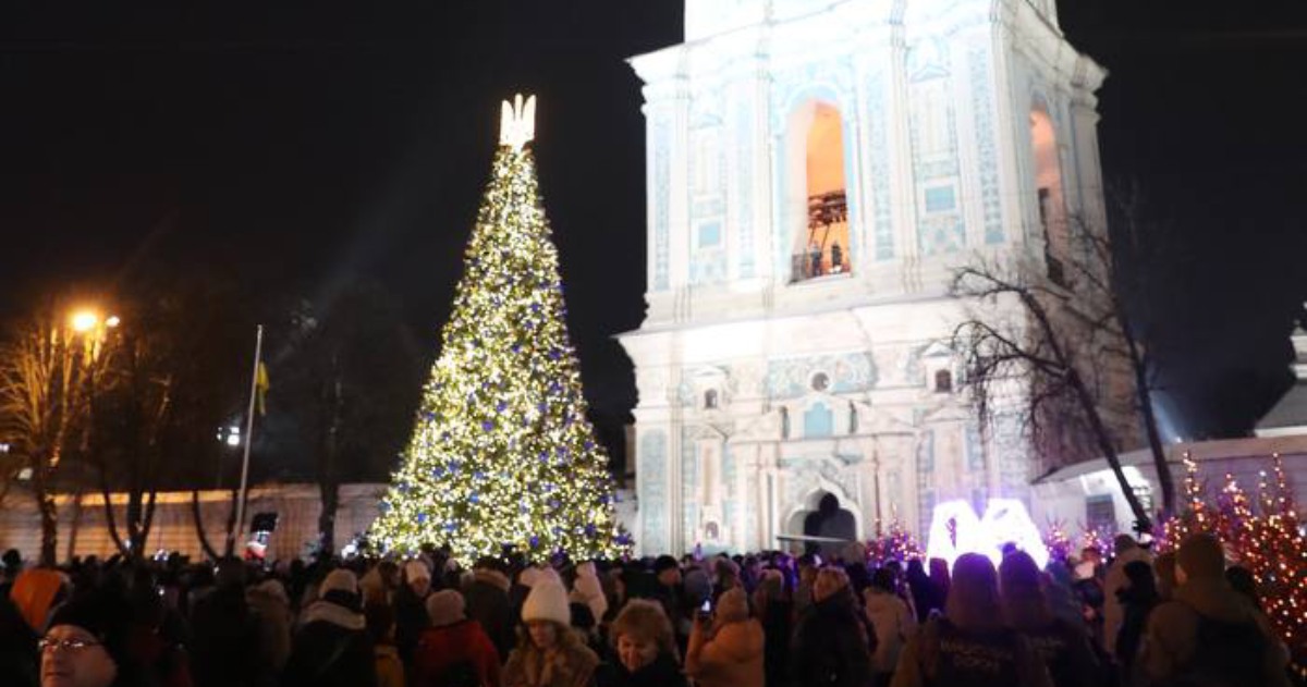 In Kyiv, the country’s main Christmas tree shone on Sofia Square.  PHOTO