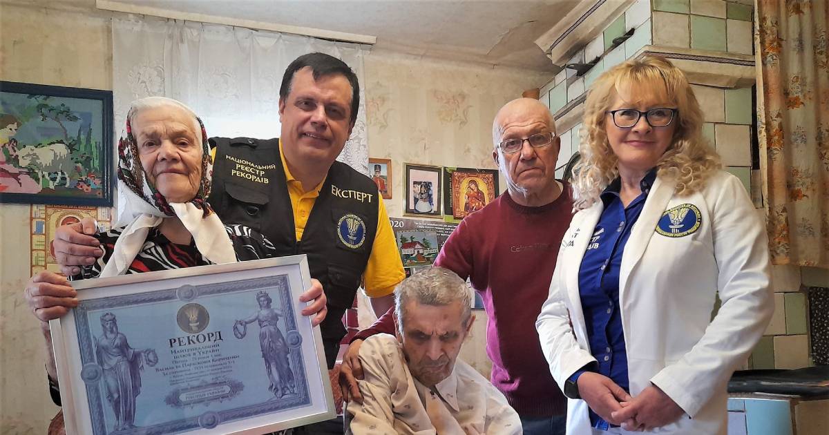 They met in a dugout during the Second World War: the 75-year marriage of a couple from the Kyiv region was recognized as the longest in Ukraine.  PHOTO