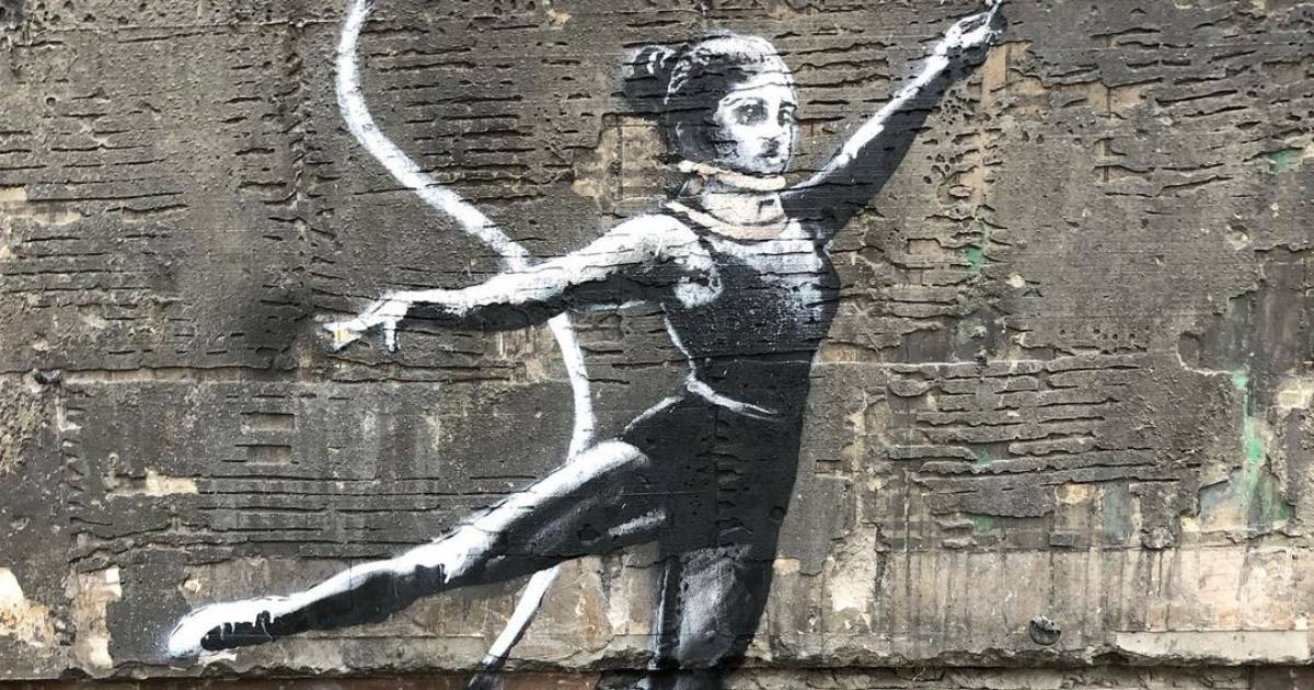 The mayor of Irpenya told about the fate of Banksy’s graffiti from the house, which began to be demolished