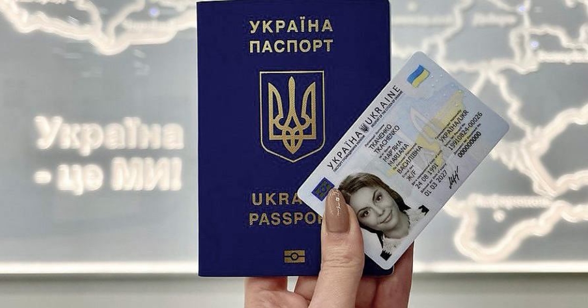 Young people from Crimea massively receive Ukrainian passports: patriotism or recognition of Ukraine’s indisputable victory?