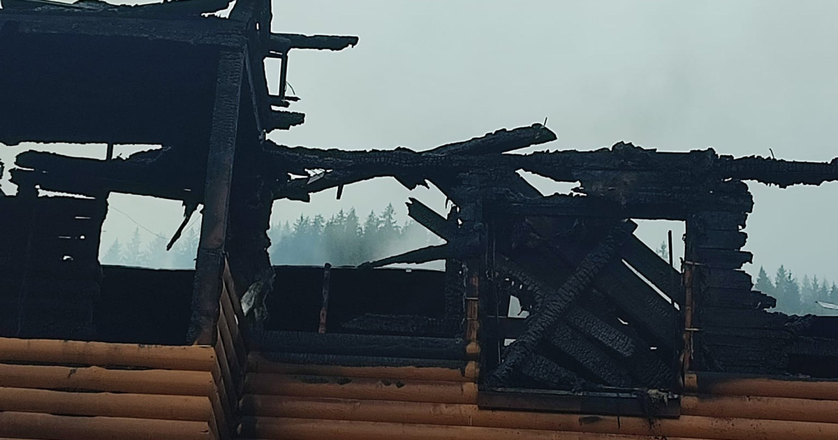 A sanatorium burned down in Prykarpattia where children rested: what happened