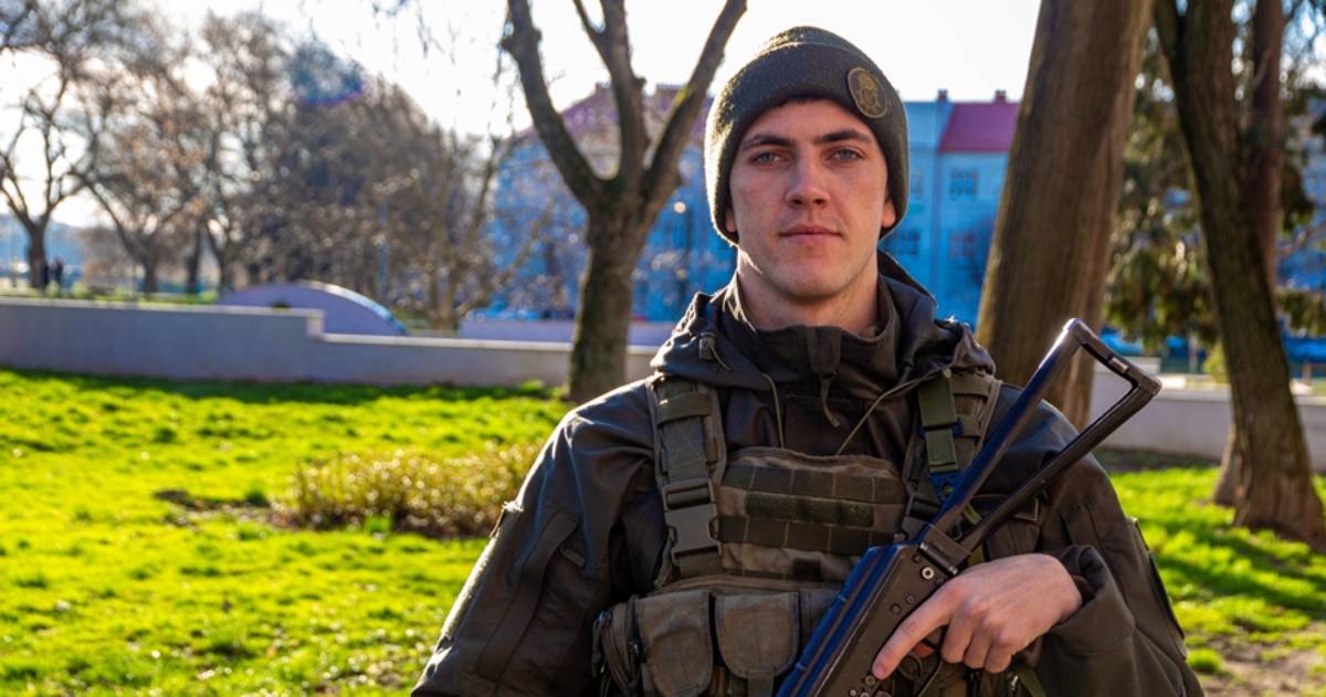 The story of a national guard who left professional sports and stood up to defend the Motherland